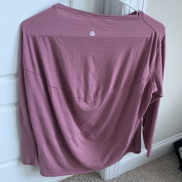 Pink lululemon long sleeve - Picture 5 of 5